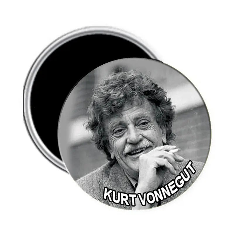 Round photo magnet: black-and-white Kurt Vonnegut portrait, 'KURT VONNEGUT' text