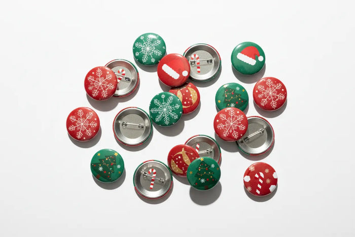 Christmas Pinbacks and more - My Pinbacks