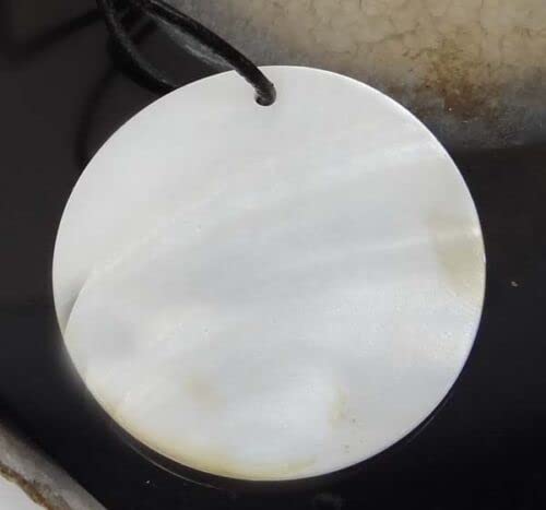 1.9" Hello Kitty Mother of Pearl Disc Pendant Bead